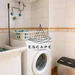 Anavrin By Escape To Madeira * 蓬他达维托亚