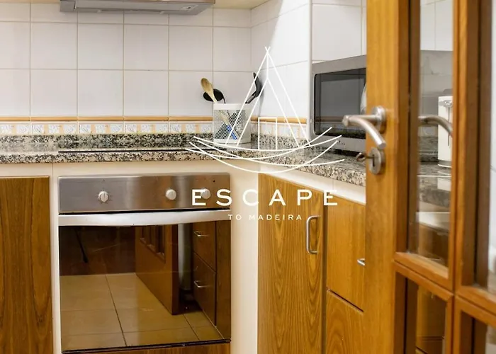 Anavrin By Escape To Madeira Понта-ду-Сол