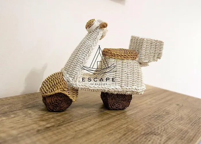 Апартаменты Anavrin By Escape To Madeira