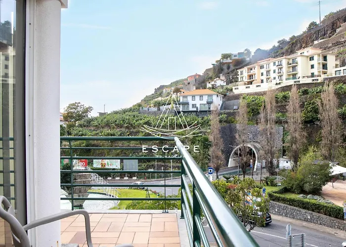 Anavrin By Escape To Madeira Понта-ду-Сол